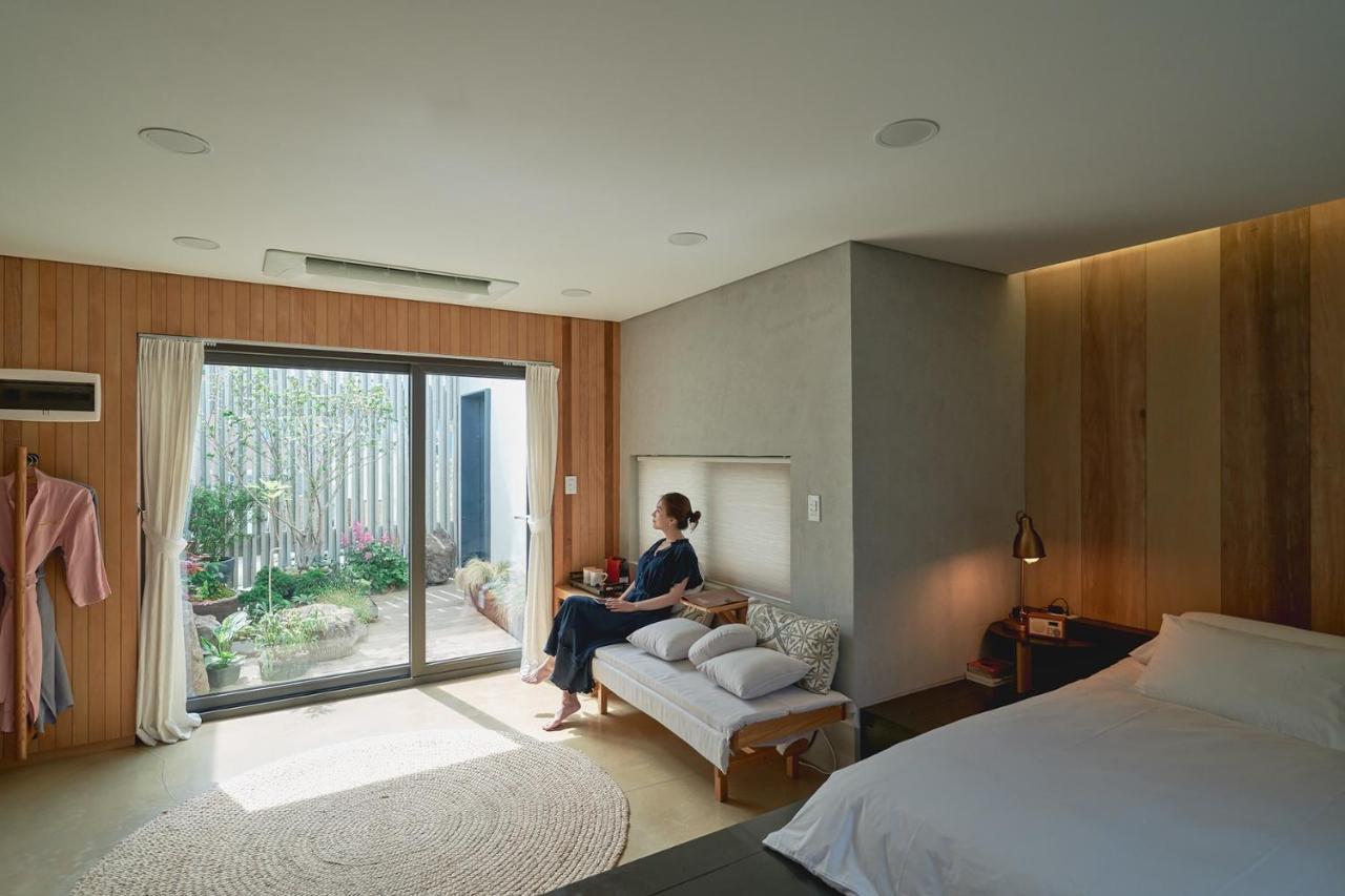 Scenery After Rain Bed & Breakfast ยางยาง ภายนอก รูปภาพ
